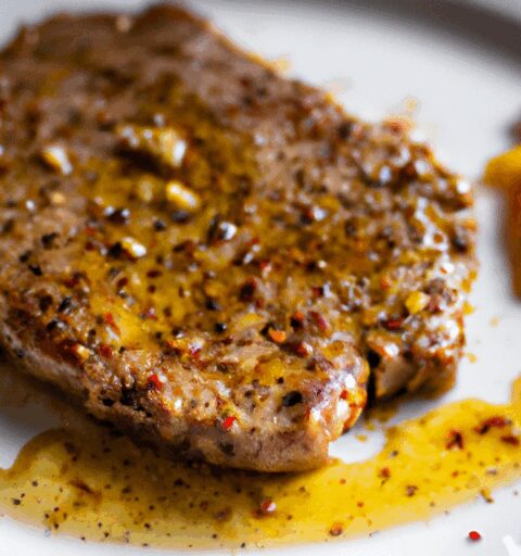 Telecí steak s bramborovým pyré