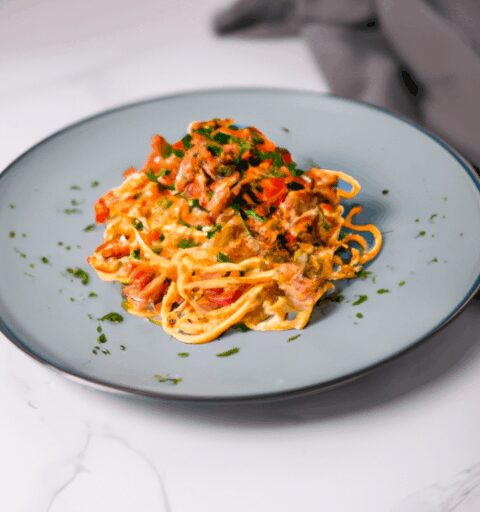 Italské spaghetti s rajčatovou omáčkou