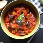 Křupavý kapr s bylinkovou omáčkou