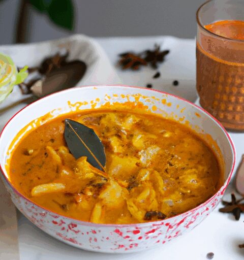 Pikantní bramborová polévka s klobásou