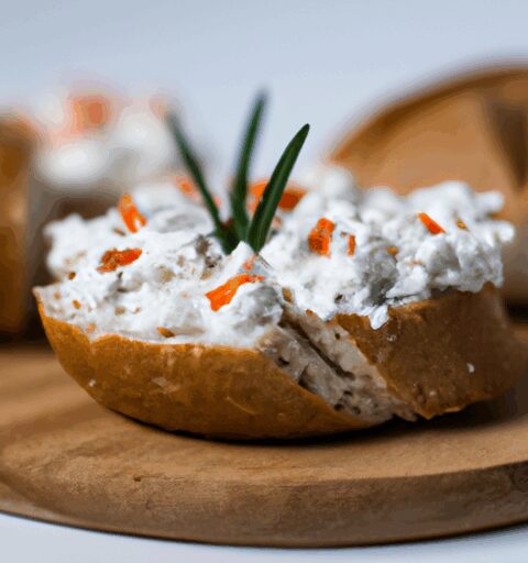 Telecí karbanátky s česnekovým majonézou